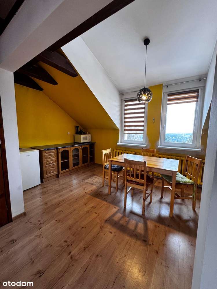 Na sprzedaż mieszkanie dwupoziomowe.-6