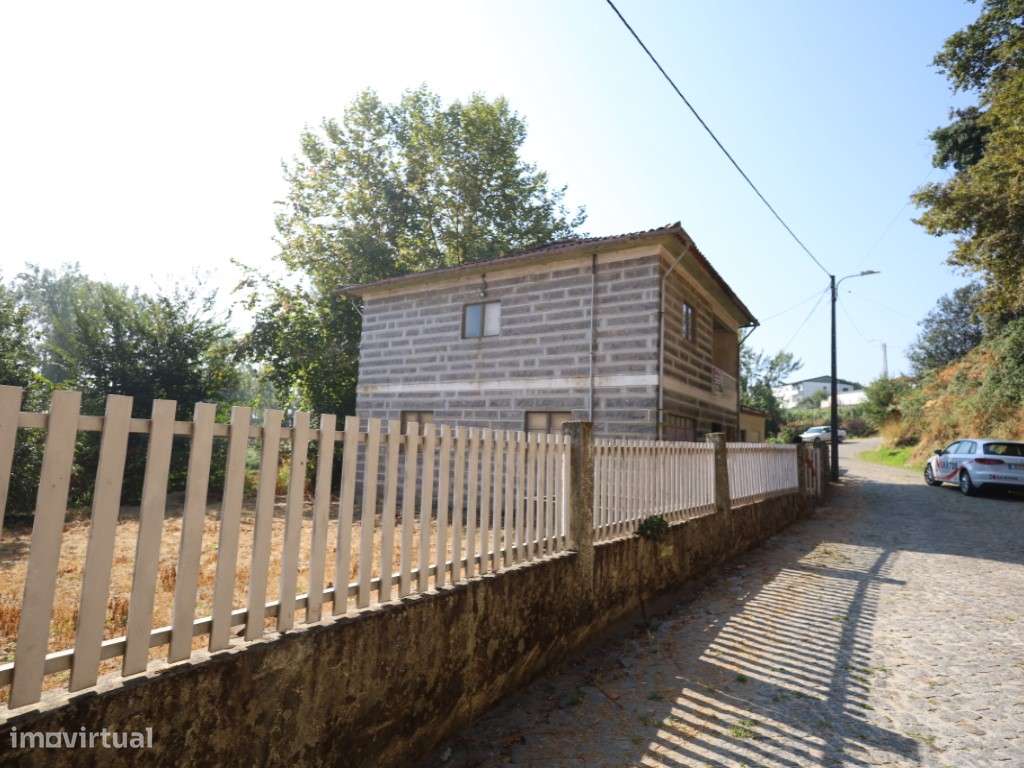 Moradia T3 - Grande imagem: 2/18