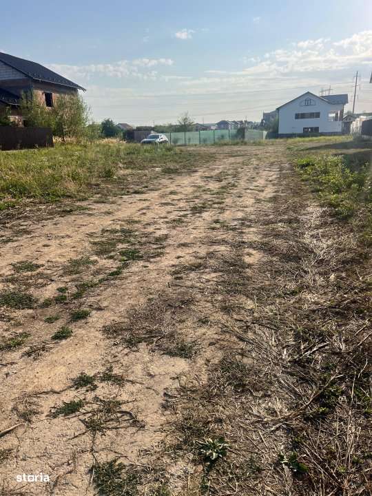 Teren intravilan 1778 mp Pitesti-Strada Pinilor, zona exclusivista - Imagine principală: 4/4