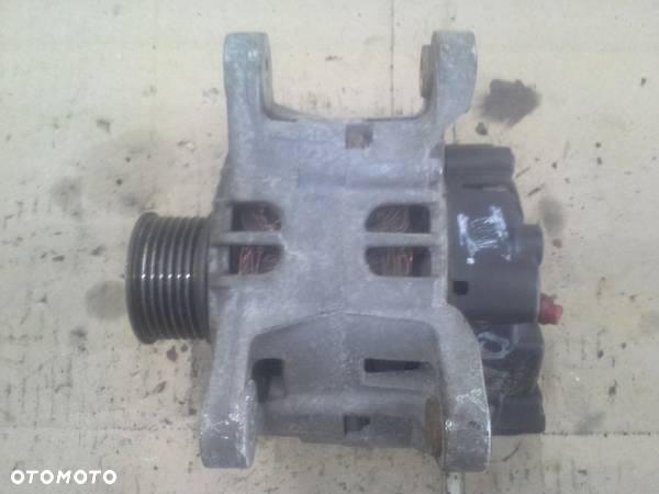 Renault Clio Kangoo 1.2 1.4 alternator Valeo 8200654541A  TG9B042 2543509B - 3