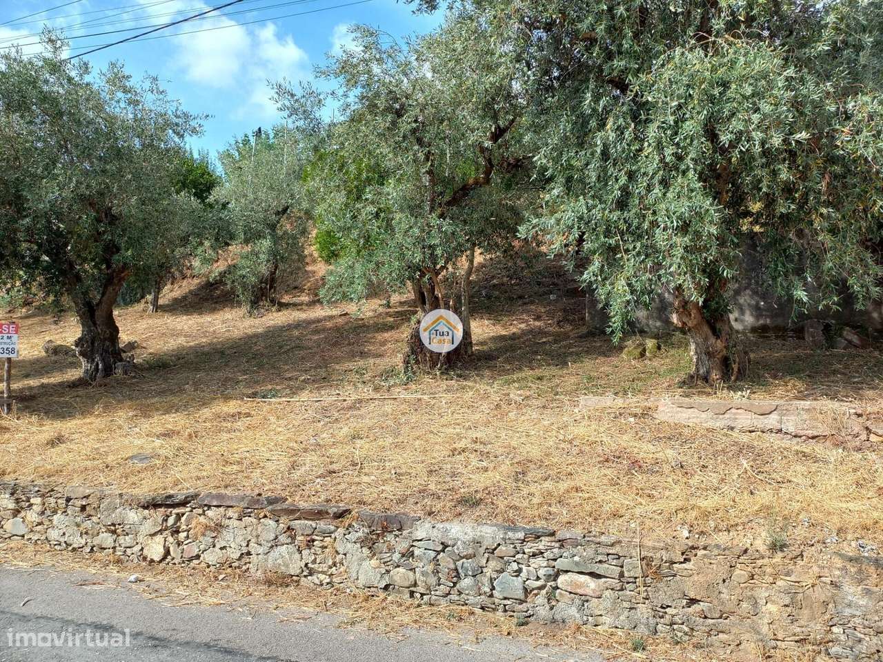 Terreno inserido no aglomerado urbano com viabilidade de construção-8