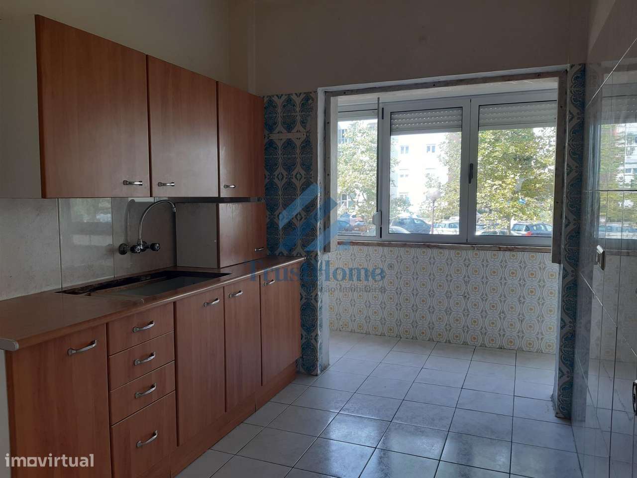 T2 com varanda e arrecadação em Centro de Oeiras - Grande imagem: 3/32