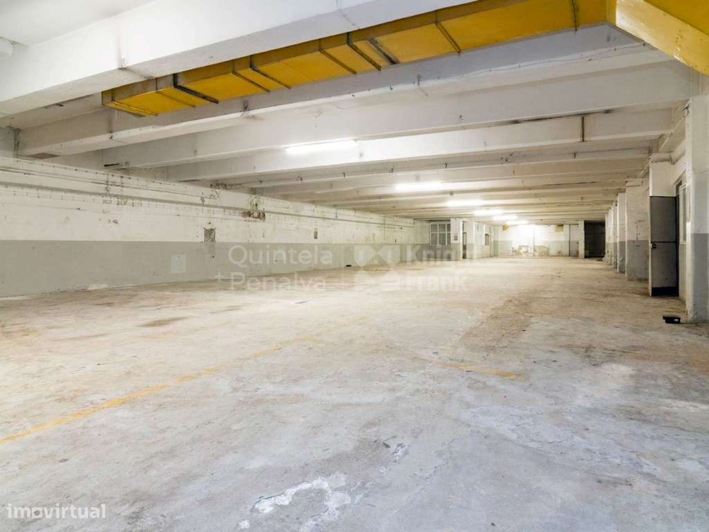 Armazém e loja para arrendamento em Sete Rios - Grande imagem: 5/49