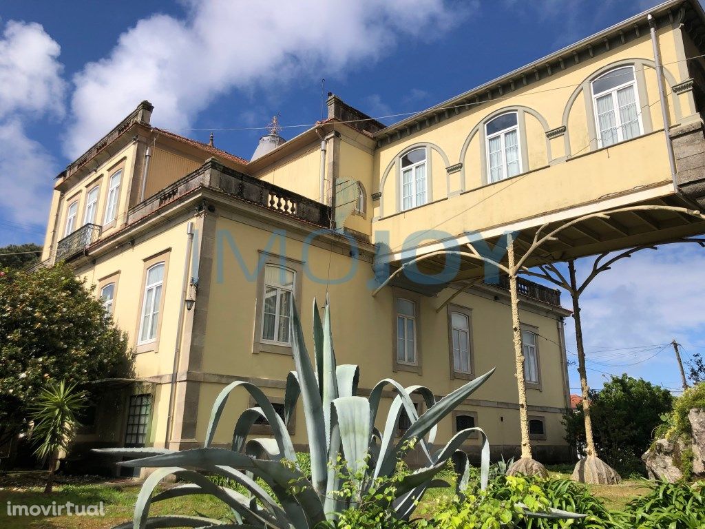 Quinta com Palacete em Vilar do Paraíso