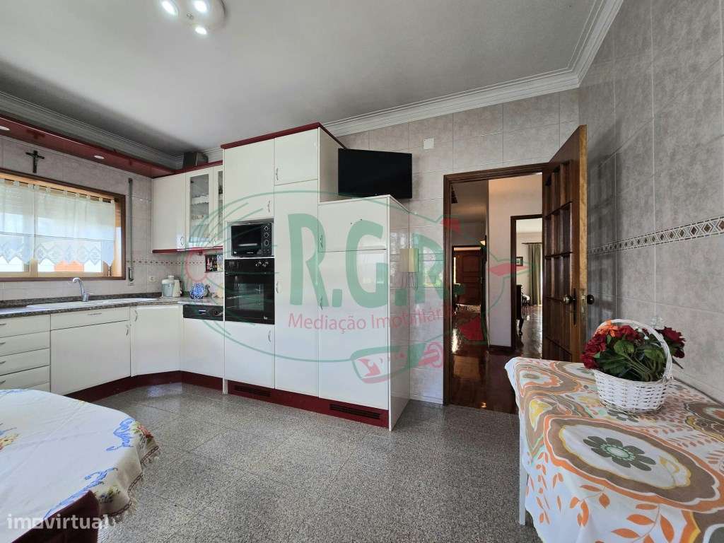 MORADIA T3 | 4 FRENTES | SÃO COSME-18