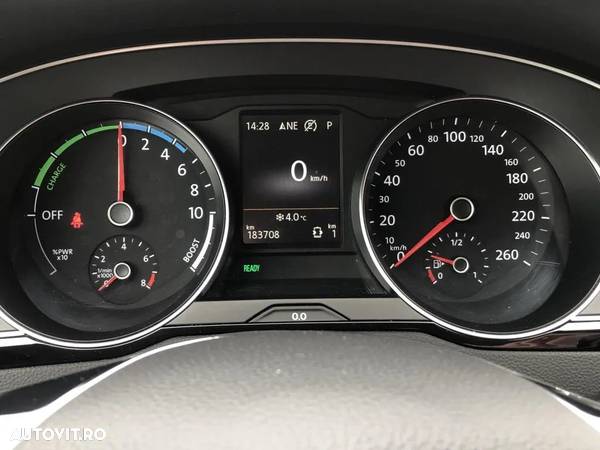 Volkswagen Passat Variant 1.4 TSI Plug-In-Hybrid DSG GTE - 36