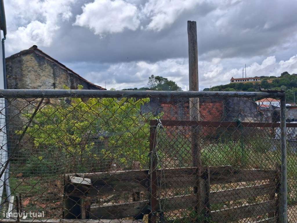 Exclusiva Propriedade em Alcanena | Duas Utilizações Independentes,...-35