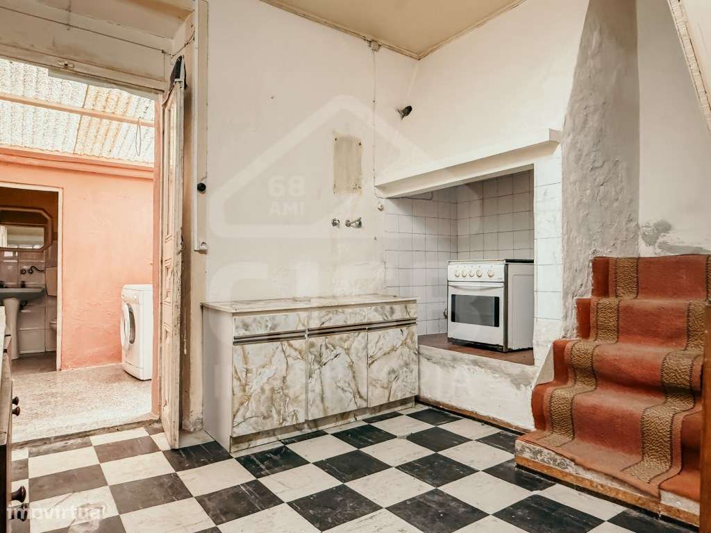 Moradia para reconstruir em Benavente - Grande imagem: 5/16