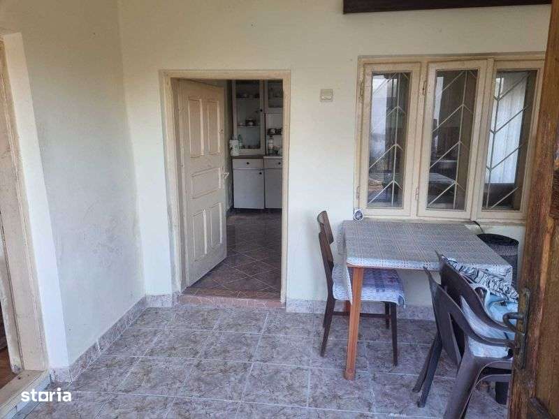 Casa, spatiu comercial,  teren 3025 mp, sat Ciuperceni, pret excelent - Imagine principală: 4/7