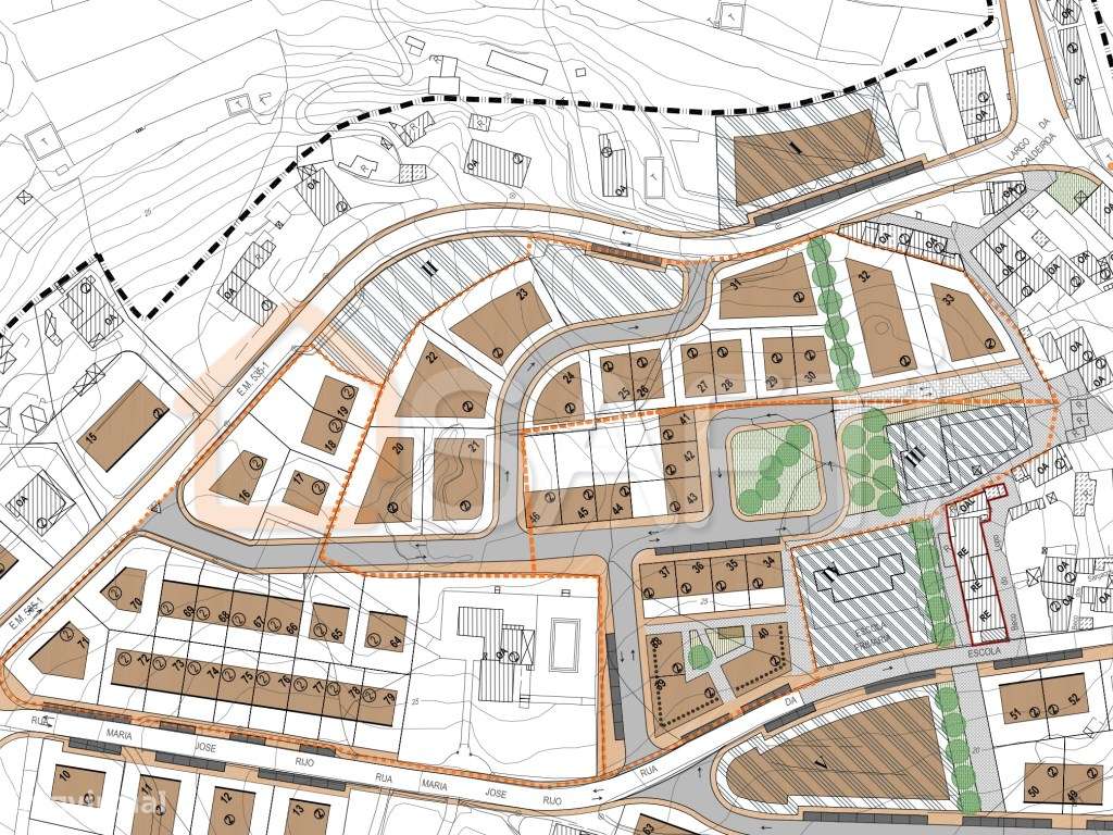 Terreno para loteamento de 14 lotes a 5 minutos de Lagos - Grande imagem: 3/16