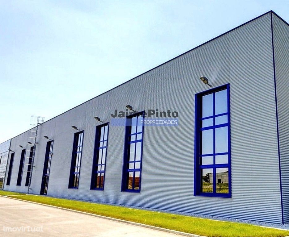 Armazém, Instalações industriais, 2 650m2. Portugal, Aveiro.