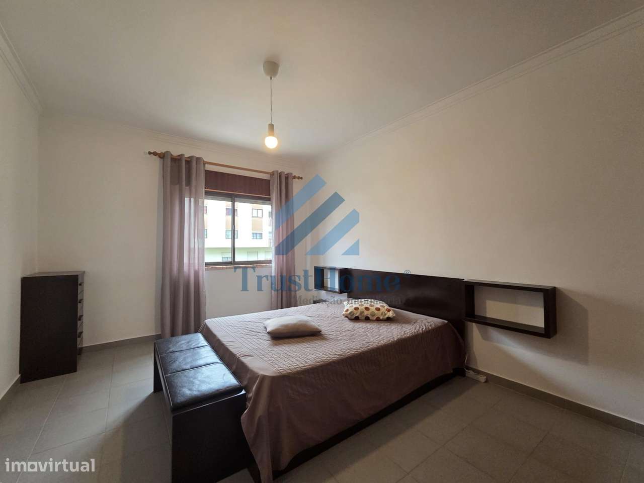 Apartamento T1+1 com áreas em Fonte das Eiras, perto do Lidl-10