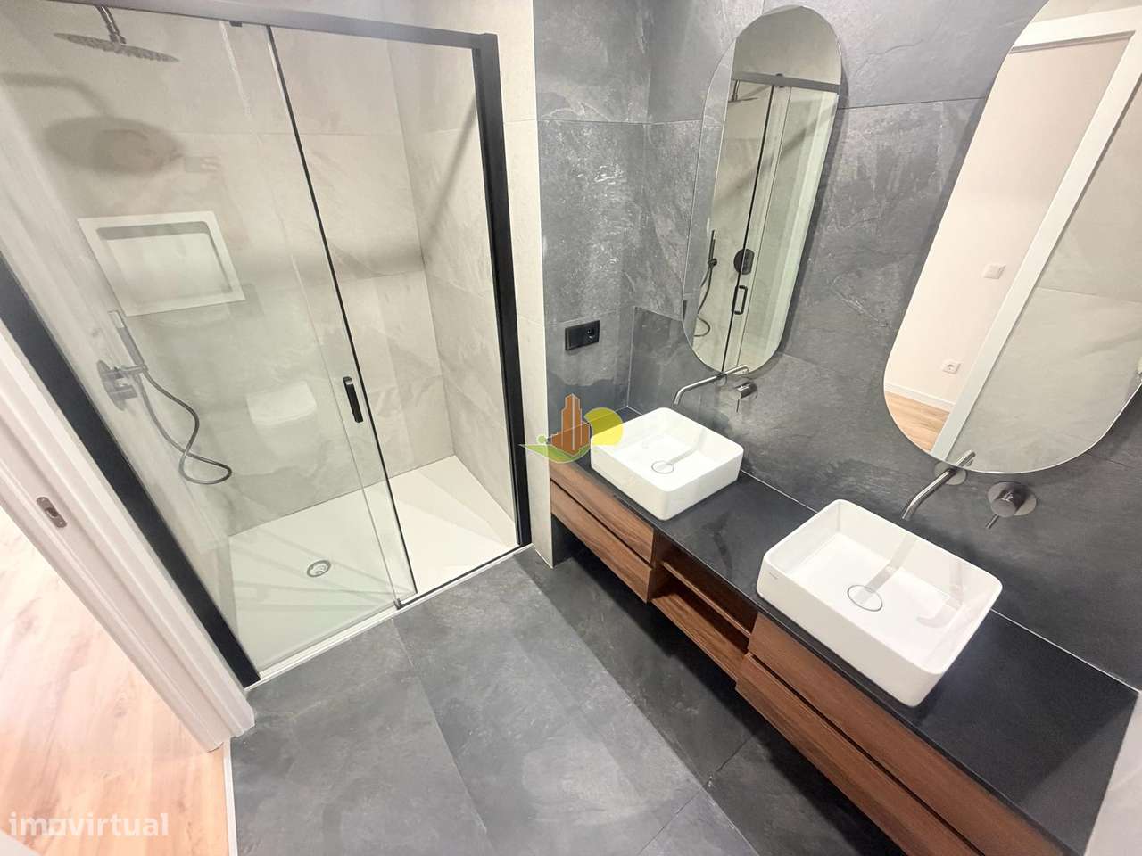 T2+2 Duplex com Garagem Dupla-29