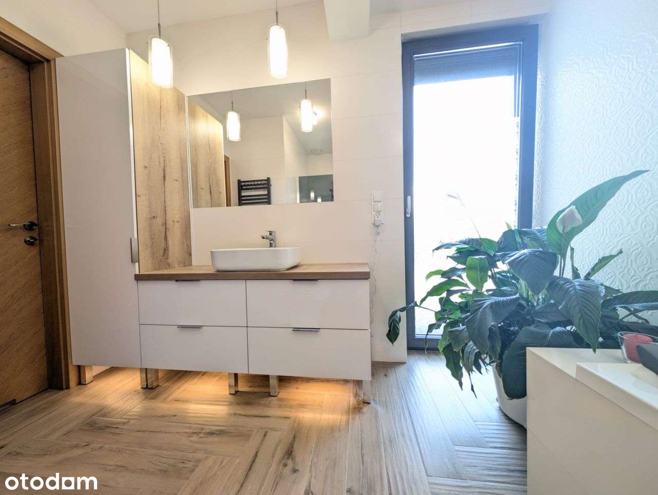 Nowoczesny parterowy dom z klasą w cichej widokowe-12