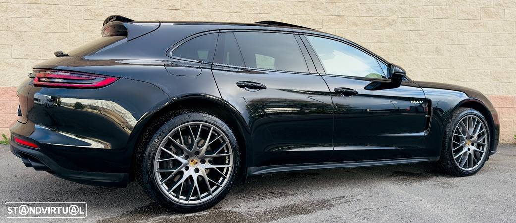 Porsche Panamera Sport Turismo 4 E-Hybrid 10 Years Edition - 15