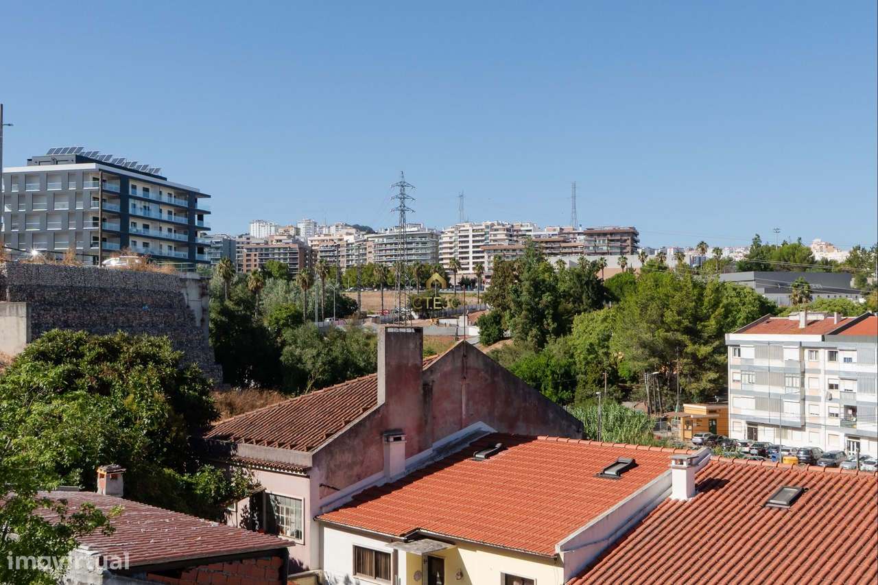 T3 com PARQUEAMENTO em Odivelas-14