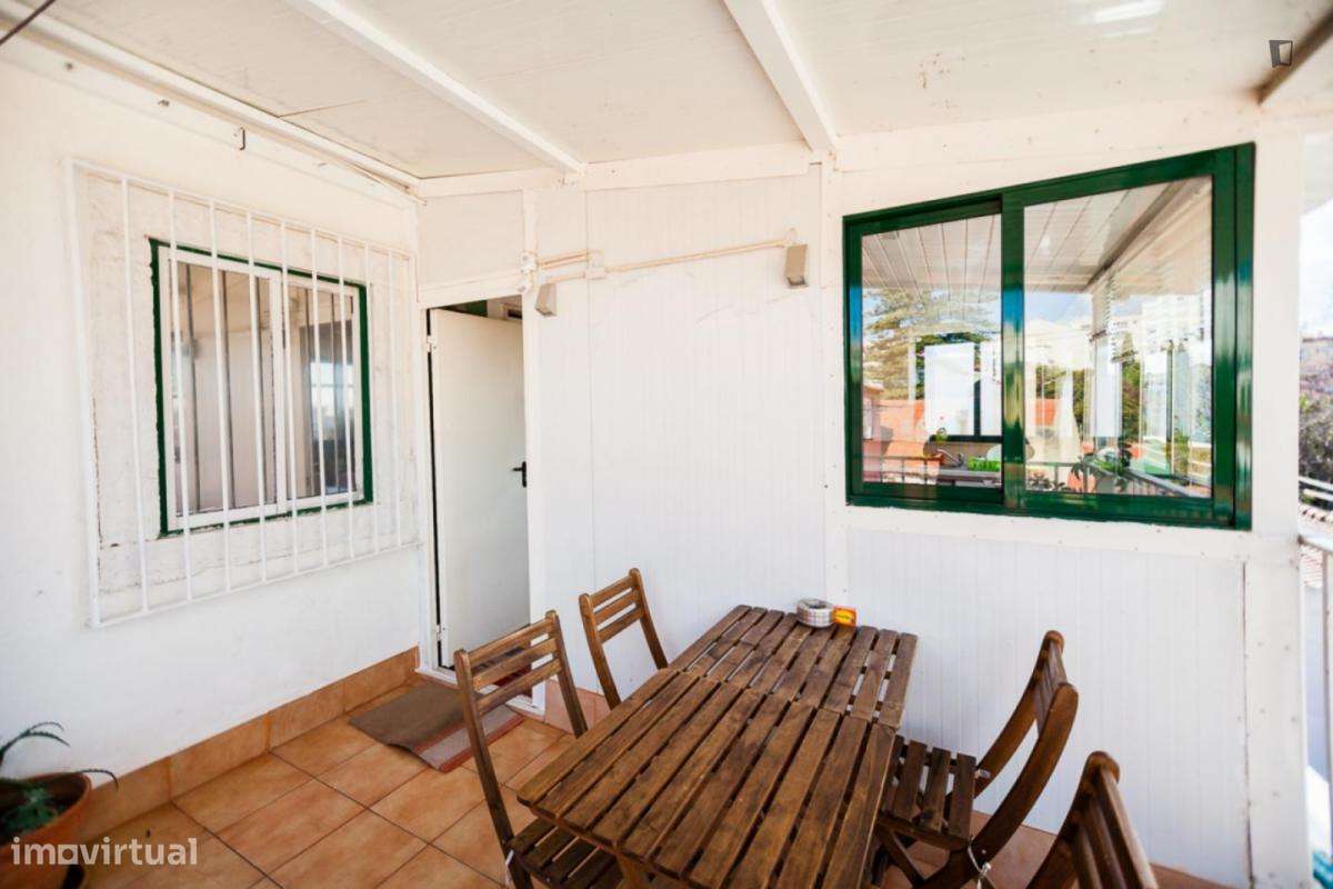 Quarto - localizado em Estrela Lisbon - Grande imagem: 2/8