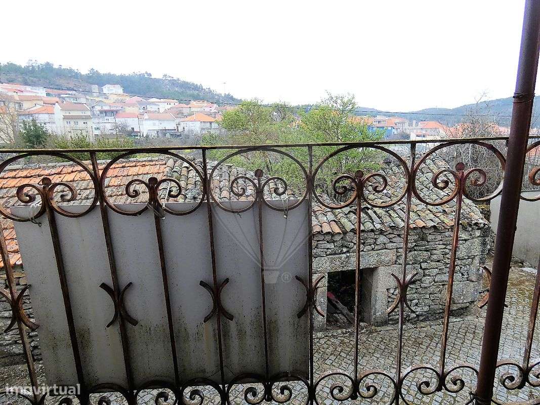 Moradia T3 para venda-17