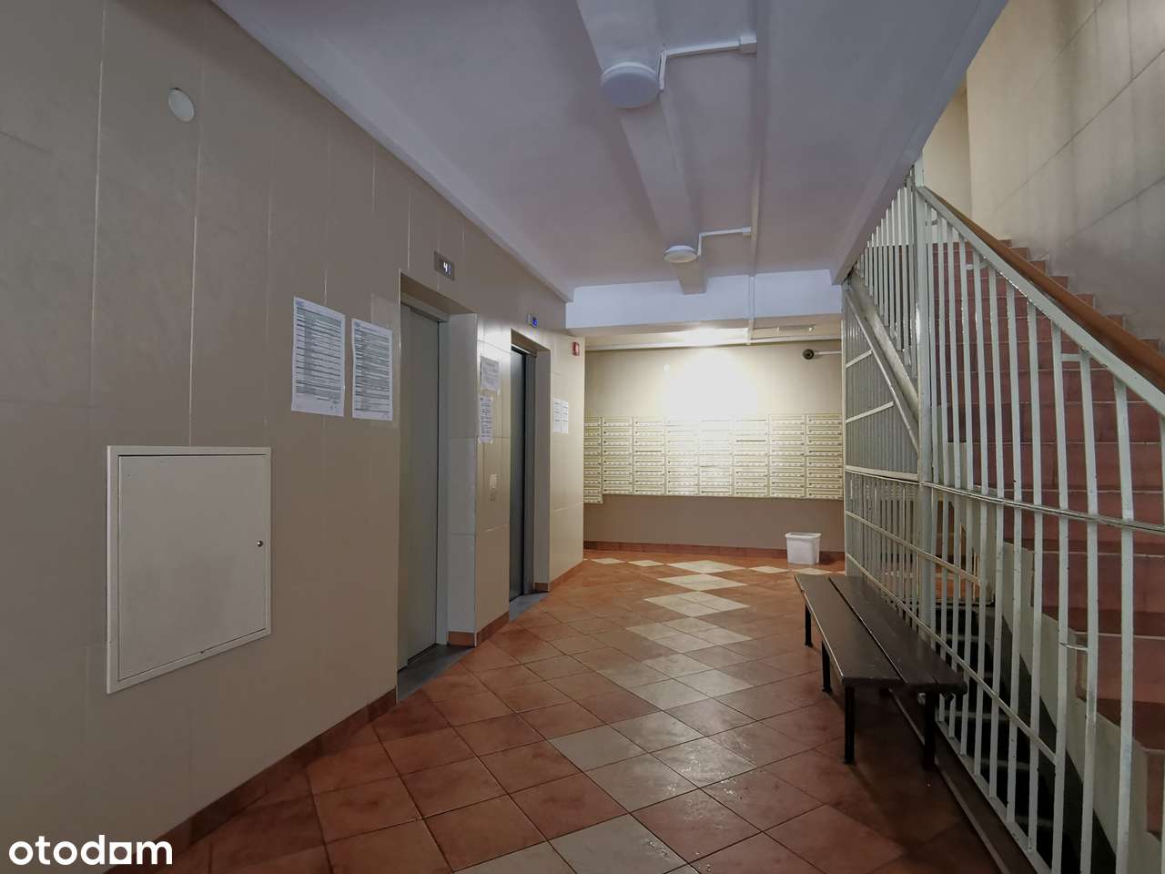 Na sprzedaż mieszkanie na Saskiej Kępie - idealne do własnej aranżacji-10