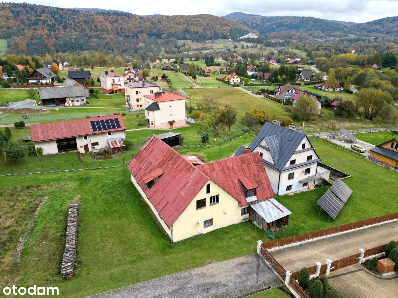 INWESTYCJA W UZDROWISKU - PENSJONAT Z POTENCJAŁEM!!!-5