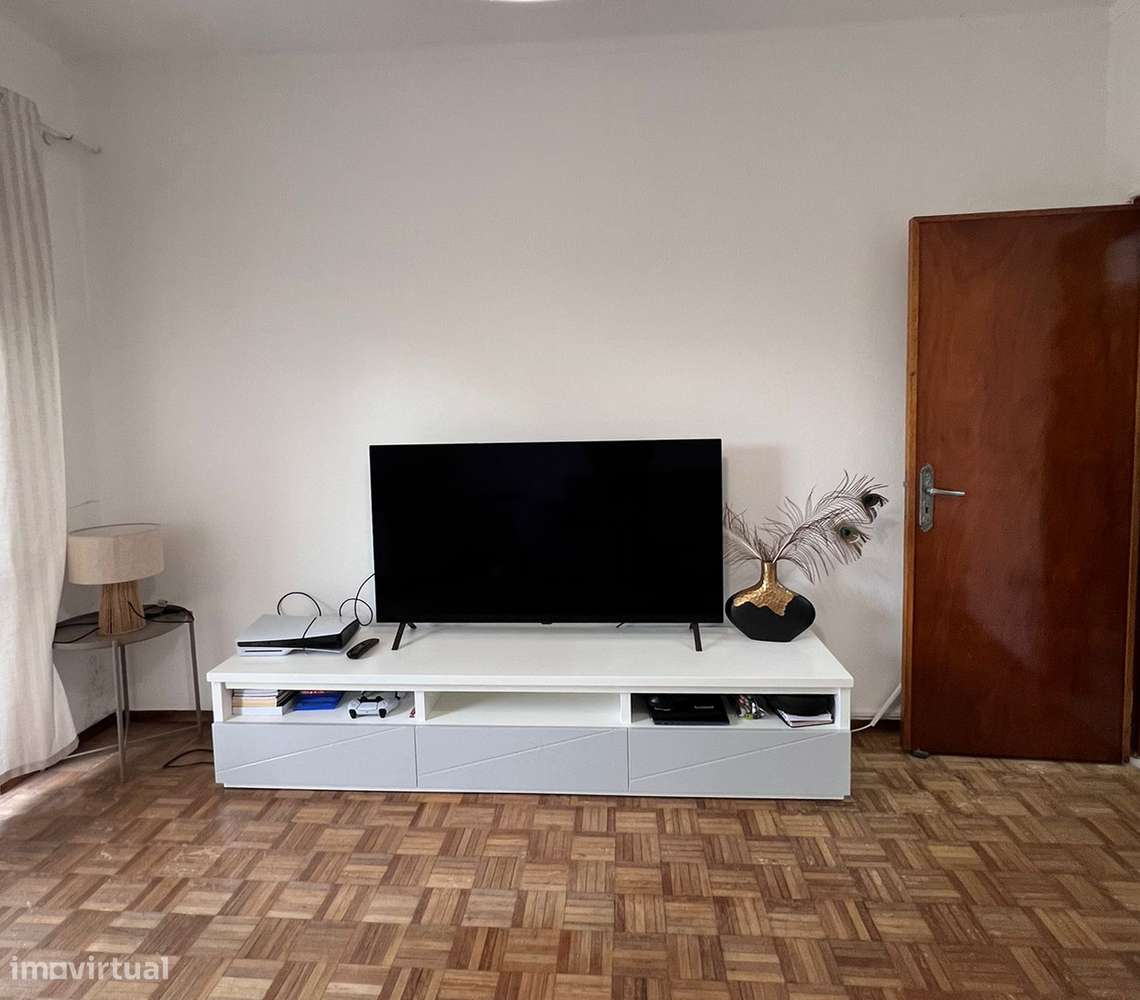 Apartamento T3 na Moita | Varanda com vista para o Parque da Cidade-2