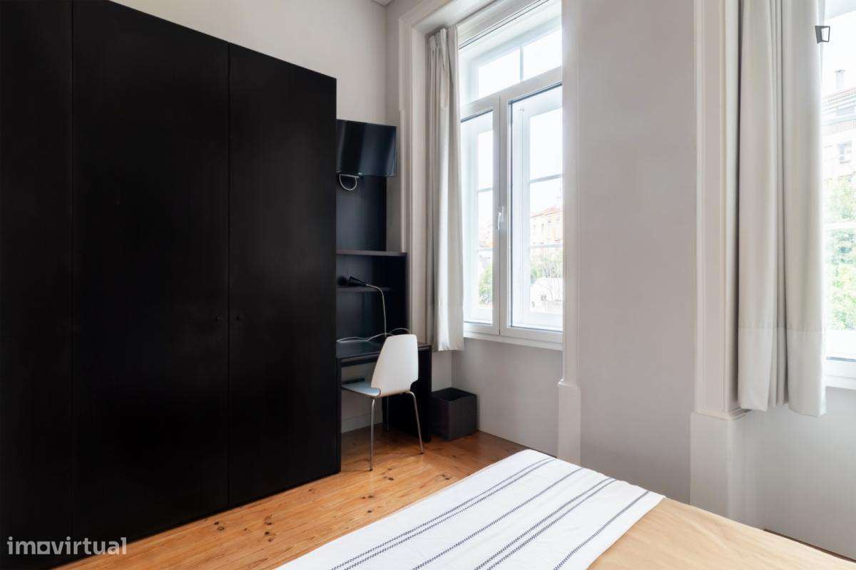 Quarto - localizado em Alta Universitária Coimbra - Grande imagem: 4/15