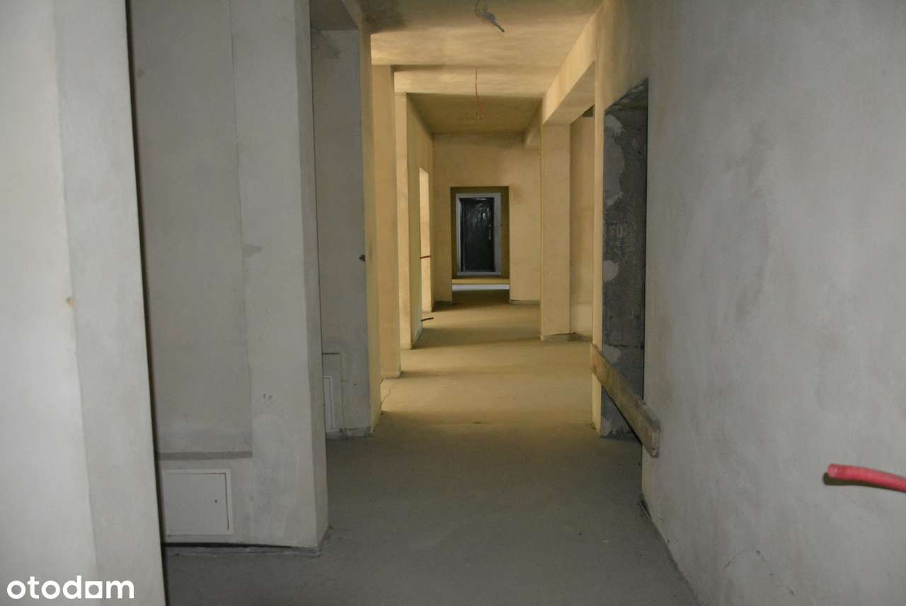 TENCZYNEK - 1400 mkw powierzchni użytkowej, 56 arów działki-19