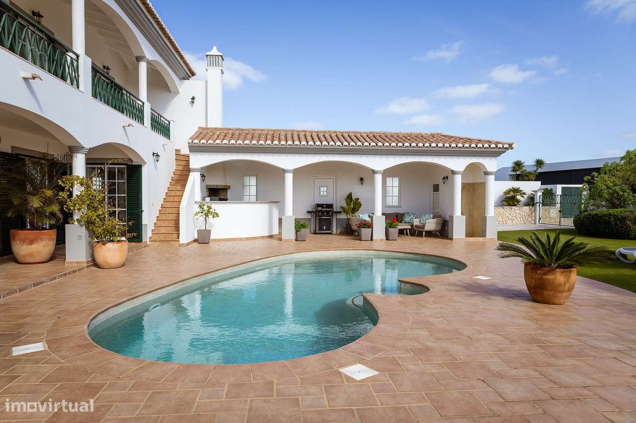 FANTÁSTICA MORADIA T3+1 COM PISCINA AQUECIDA E GARAGEM NO PORTO DE MÓS-34