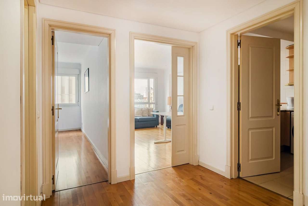 Apartamento T1 com estacionamento, Saldanha, Lisboa - Grande imagem: 4/26