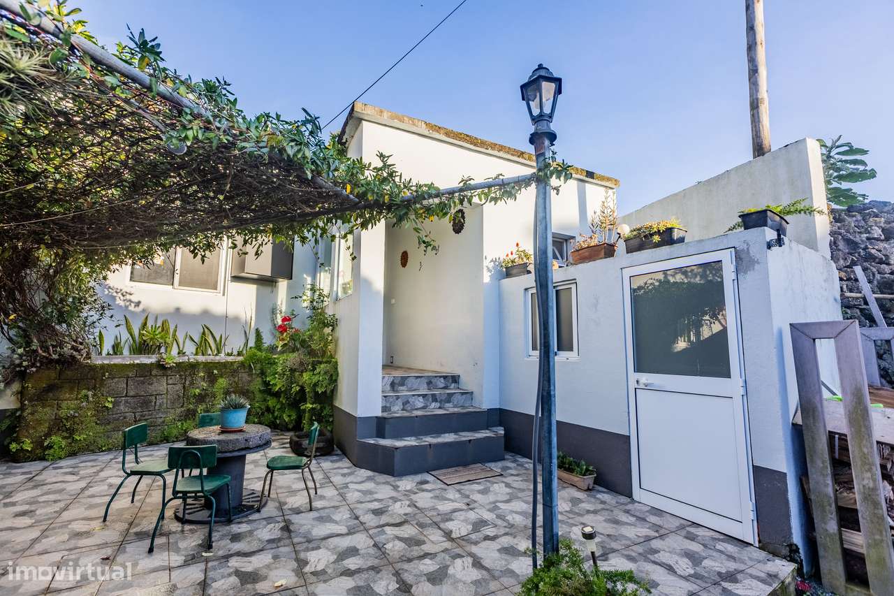 Moradia T3 - Fenais da Luz-28