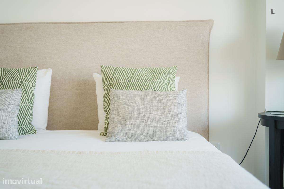 Apartamento com 1 quartos - localizado em Sete Rios Lisbon - Grande imagem: 4/23