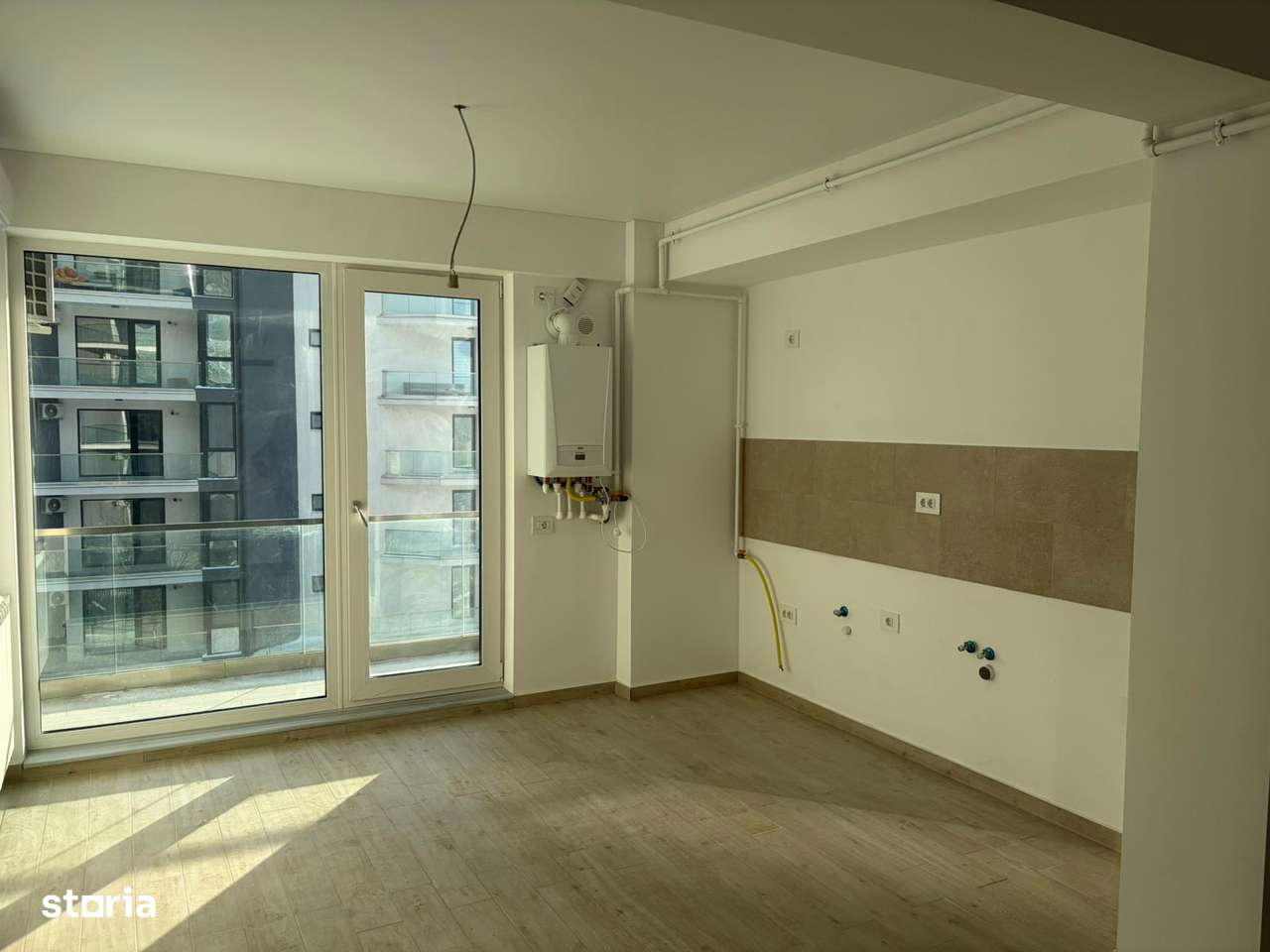 Exclusivitate-Mamaia Nord, ap. 2 cam, etaj 3, vedere la mare, piscina-1