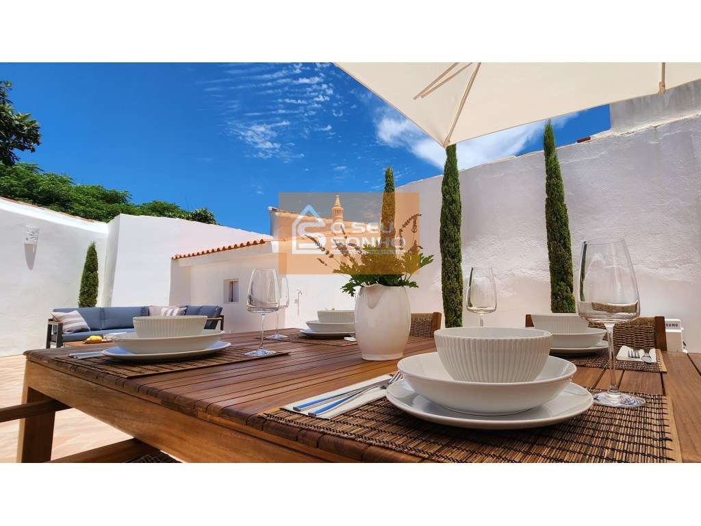 Moradia Térrea Tradicional com Terraço no Centro Histórico de São B...-21