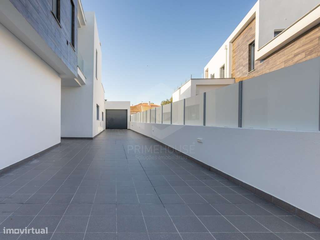 Moradia isolada T5 com piscina Azeitão - Grande imagem: 3/51