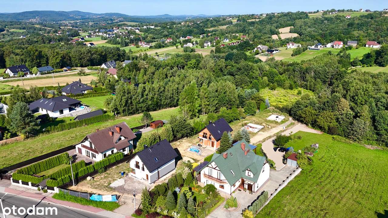 Cztery domy w malowniczej miejscowości Zawada - Pełny obrazek: 4/15