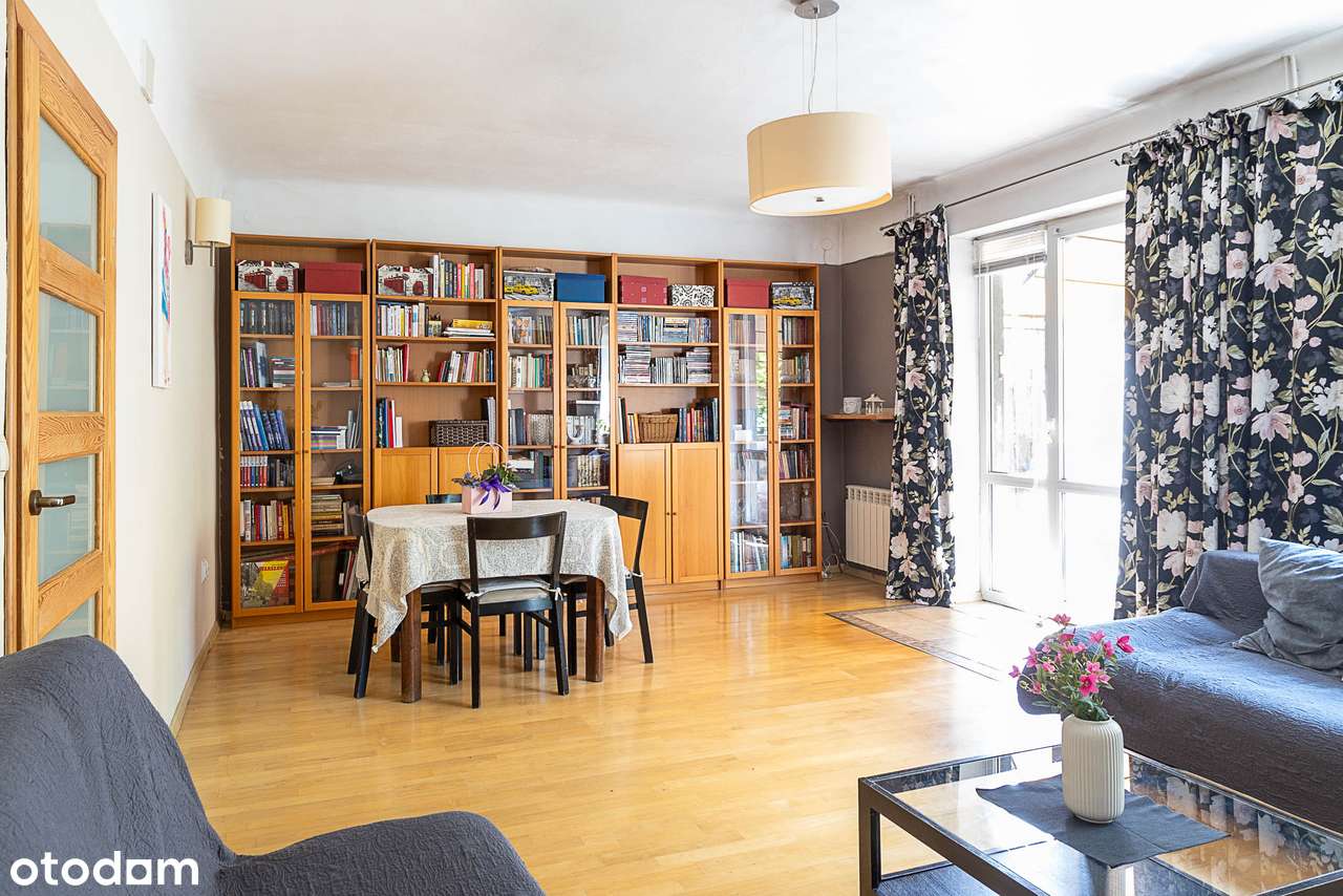 Dom w Piastowie 850 metrów od stacji PKP - trzy miejsca postojowe.-7