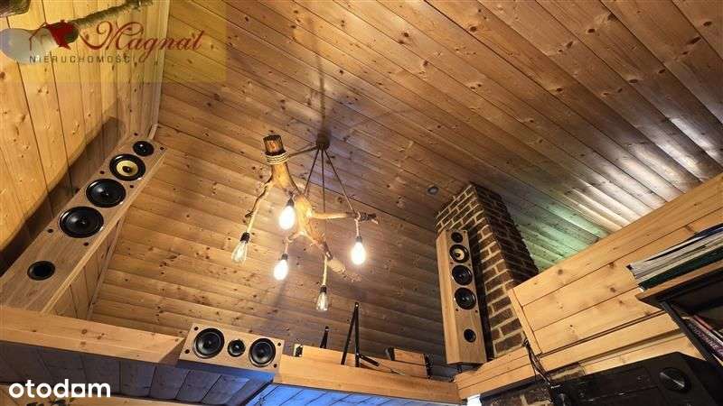 Atrakcyjny dom drewniany całoroczny na dużej dział-14