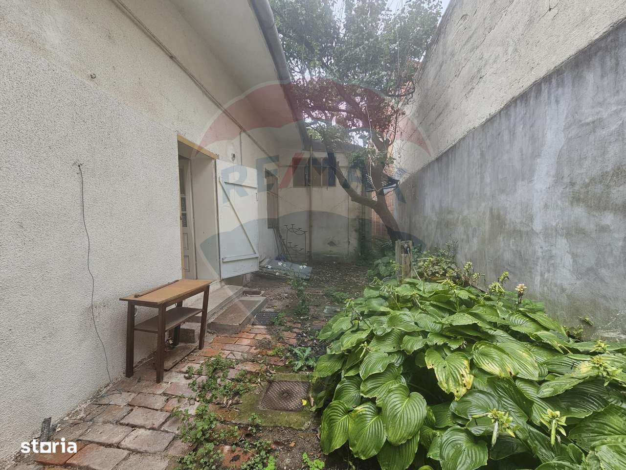 Casa de vanzare zona 0-1