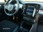 Volvo XC 40 - 31