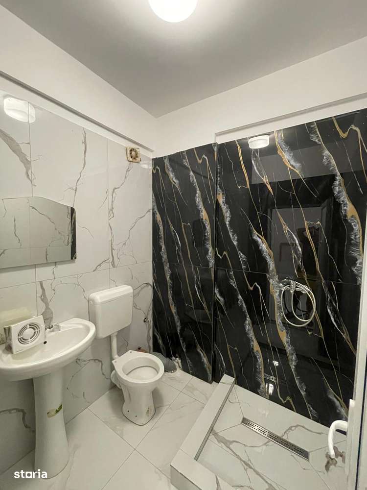 Garsoniera Leroy Merlin Complex ADM-4