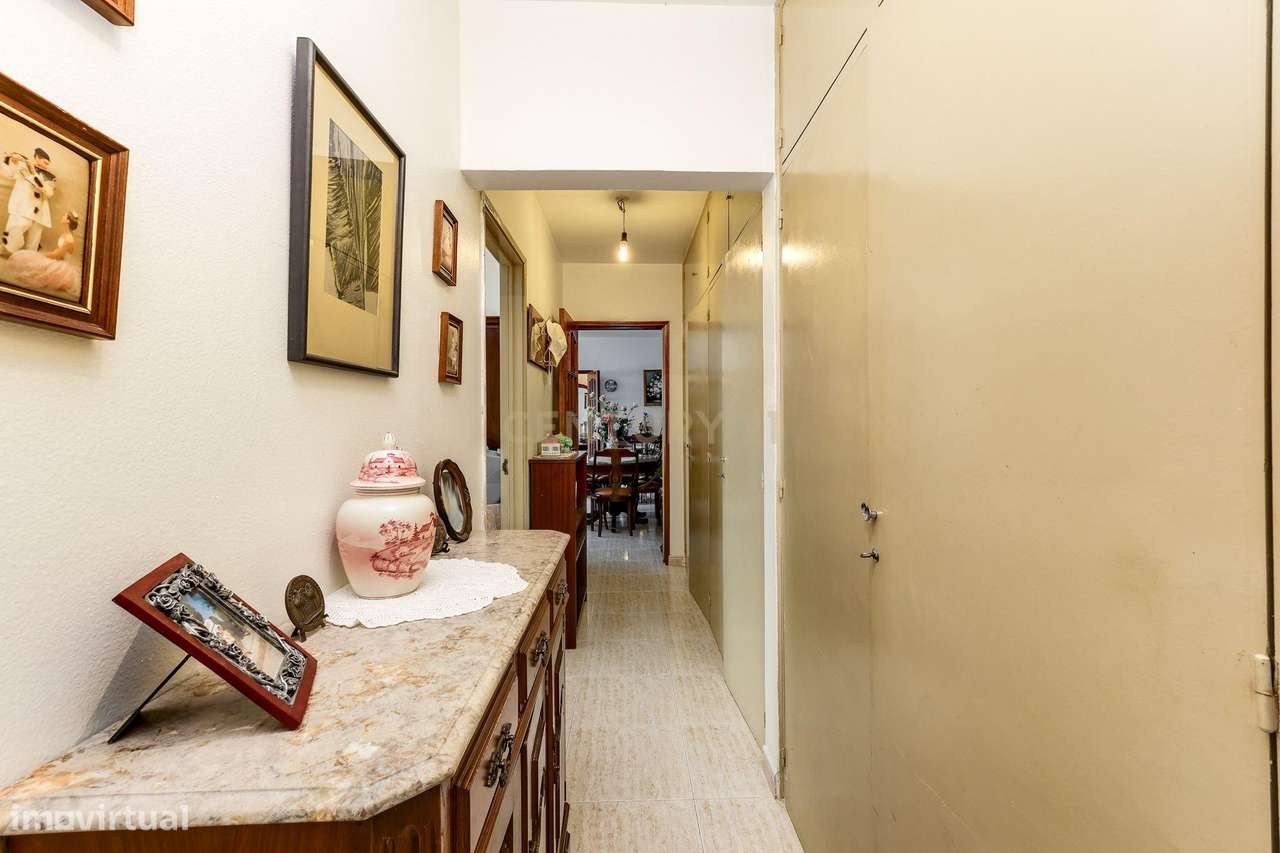 Apartamento T3 com Arrecadação, Onde Pode Criar o Seu Estilo de Vida-7