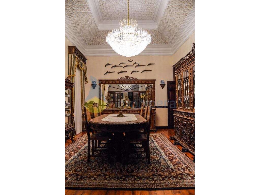 Palacete histórico de luxo, uma jóia de 1920 com piscina e mobília ... - Grande imagem: 4/36