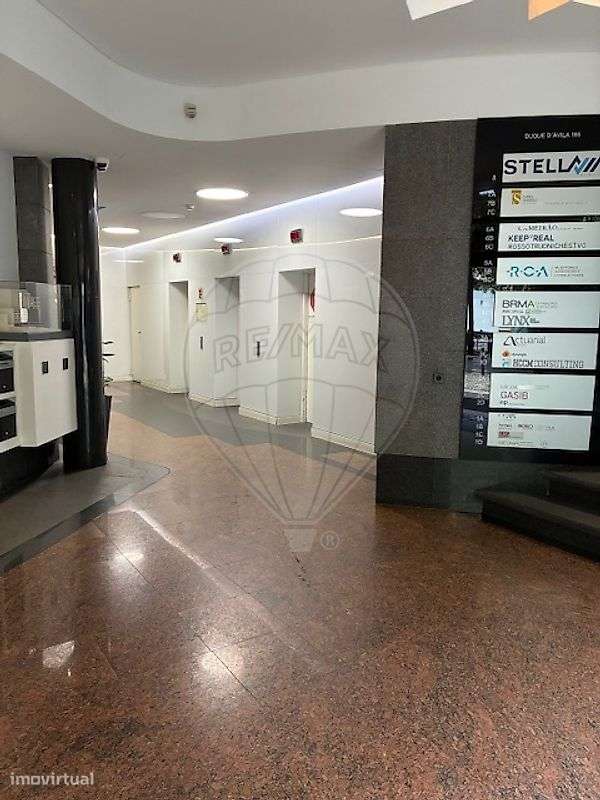 Escritório  para arrendamento - Grande imagem: 5/14