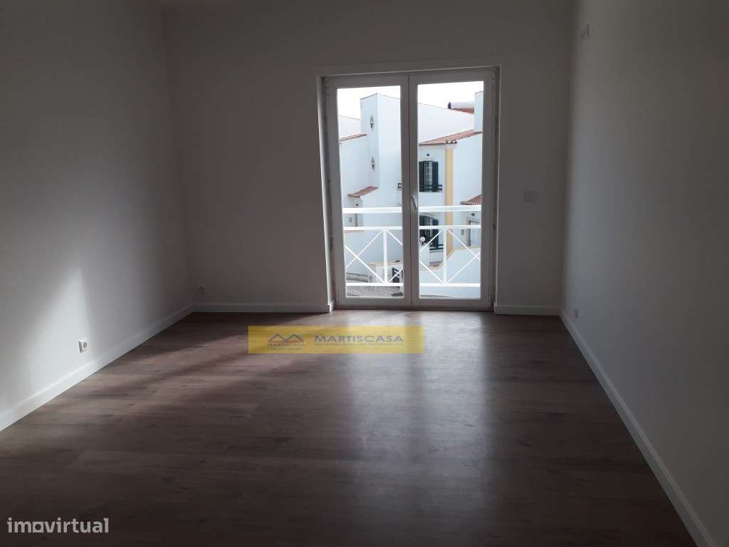 Moradia T3+1 Centro Ericeira/VISTA MAR - OFERTA ESCRITURA E REGISTOS-36