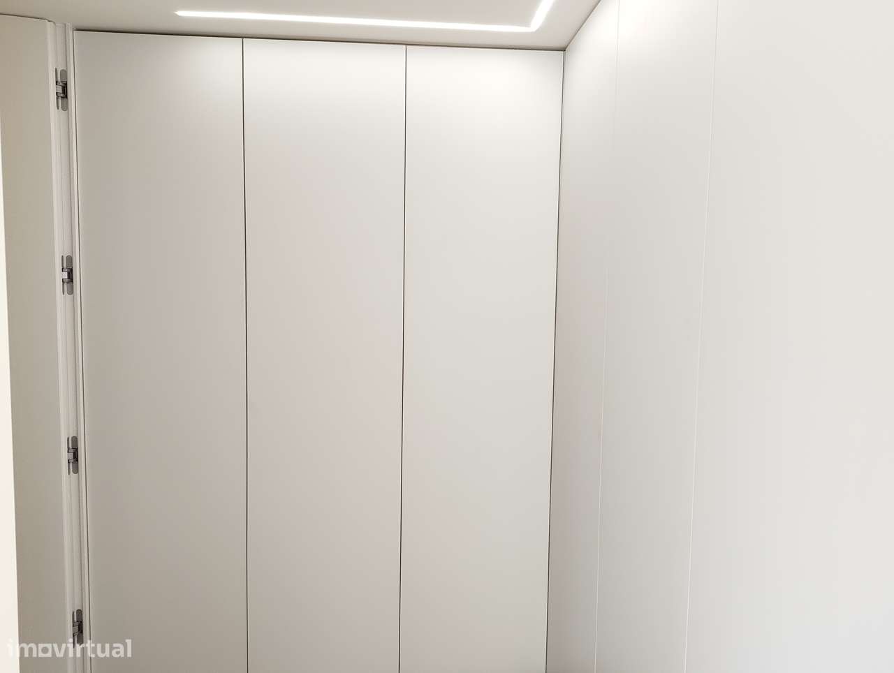 MORADIA de LUXO - PRONTA HABITAR - PRAIA SALGUEIROS - CANIDELO-24