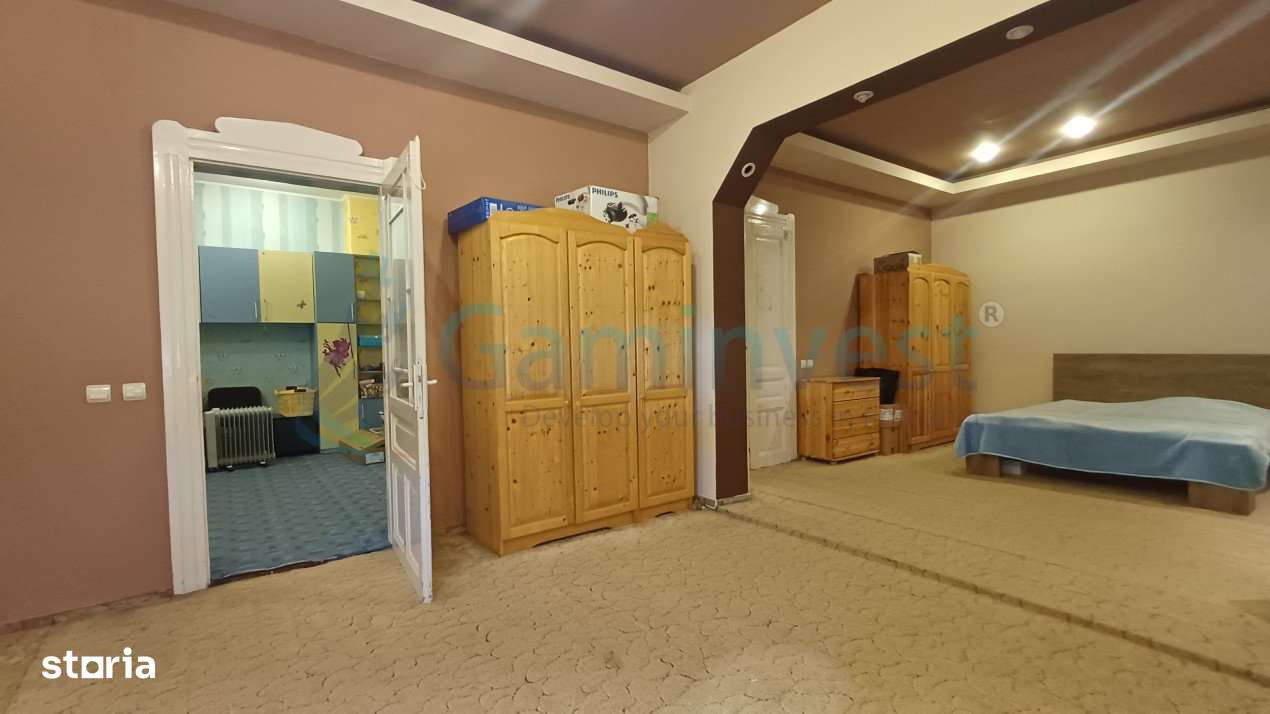 Gaminvest Casa cu 6 camere, singur in curte, zona Olosig, Oradea V3802 - Imagine principală: 5/14