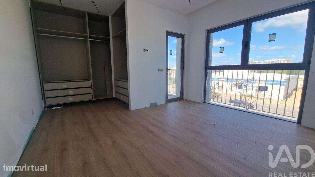 Apartamento T2 em Moncarapacho e Fuseta de 123,00 m2 - Grande imagem: 4/19