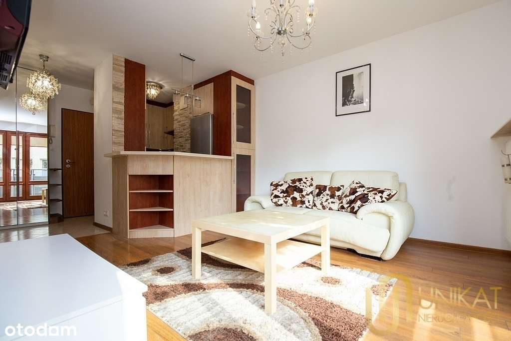 Przytulne i funkcjonalne mieszkanie w Centrum-2