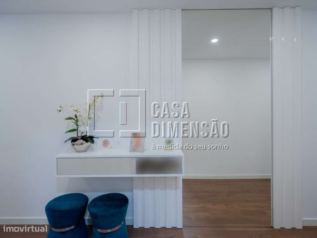 Apartamento de tipologia T2 com Terraço na Serra de Carnaxide, como... - Grande imagem: 4/60