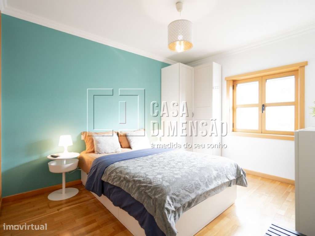 Apartamento de tipologia T2 na Serra de Carnaxide, como NOVO!!-30